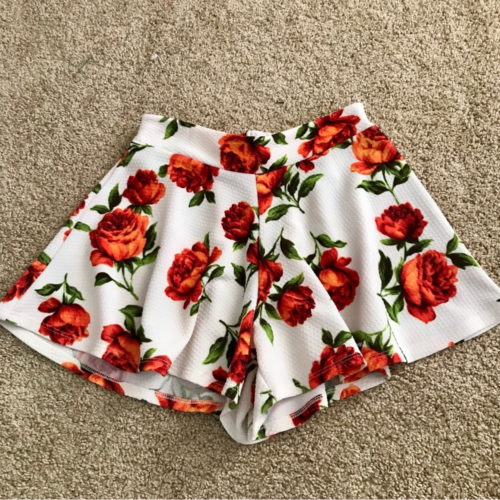 Audrey Floral Shorts
